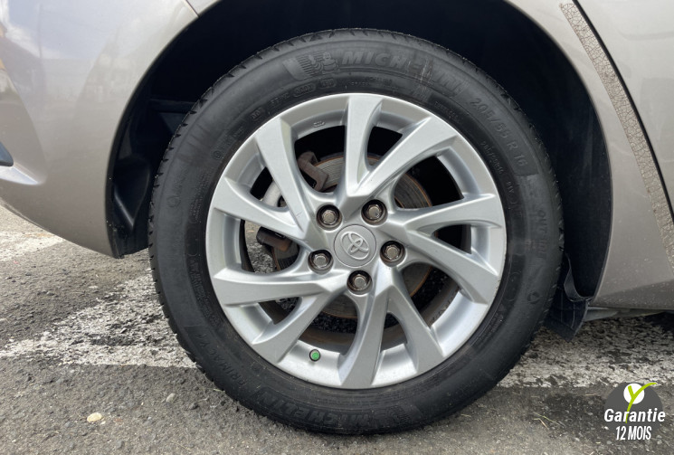 TOYOTA AURIS Phase 2 Hatchback 1.8 VVT-i HSD 16V CVT Hybride 136cv Boîte auto Chaine de distribution