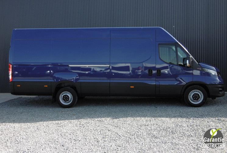 IVECO DAILY FOURGON 35S18 EMPATTEMENT 4100L H2