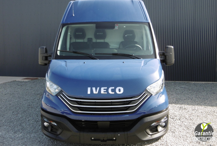 IVECO DAILY FOURGON 35S18 EMPATTEMENT 4100L H2