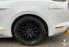 Ford MUSTANG 5.0 V8 Ti-VCT GT 421cv 1er main SYNC3 état neuf EN STOCK