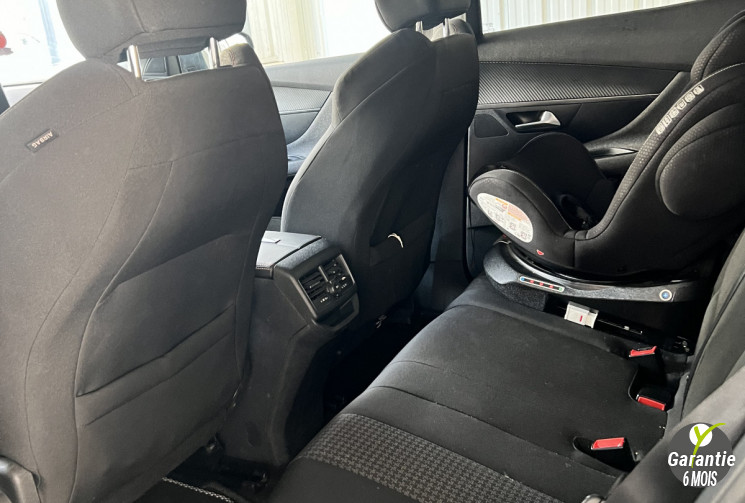 PEUGEOT 3008 II 1.6 BlueHDi 120 BVA BUSINESS
