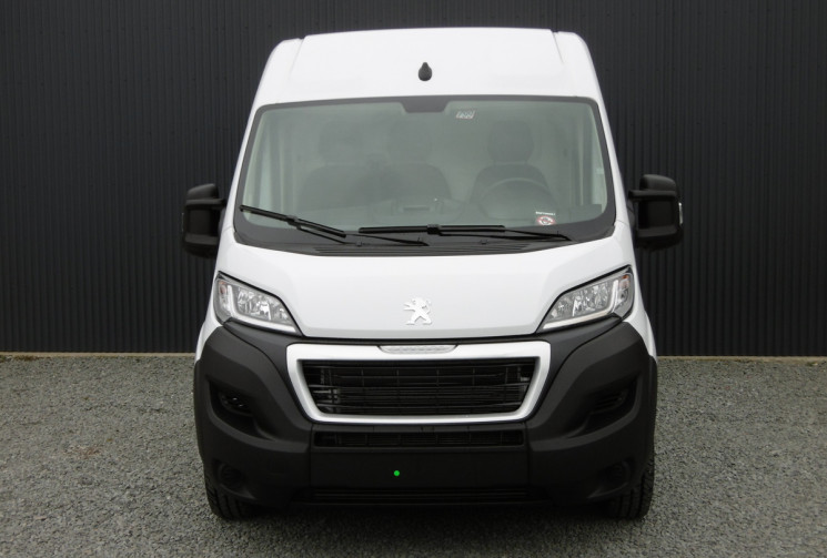 PEUGEOT BOXER TOLE 3.5 T L2H2 BLUEHDI 140 S&S BVM6 / PREMIUM