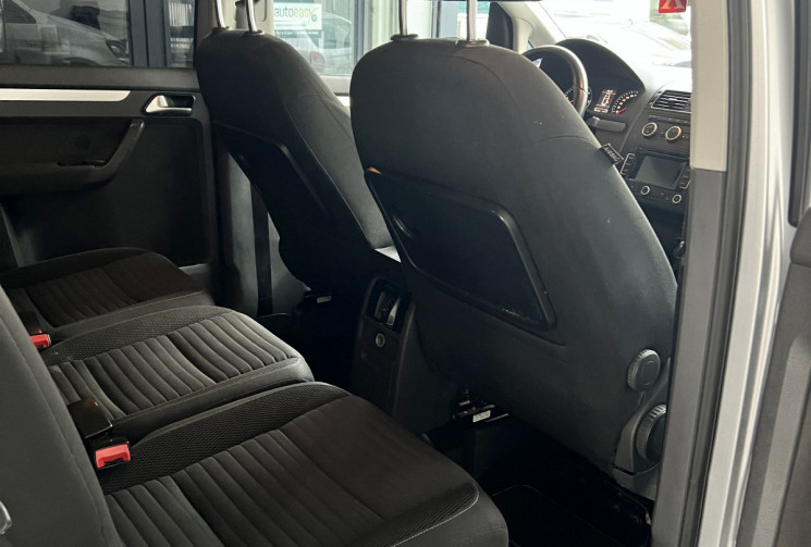 VOLKSWAGEN TOURAN 1.6 105 CUP
