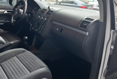 VOLKSWAGEN TOURAN 1.6 105 CUP