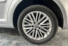 VOLKSWAGEN TOURAN 1.6 105 CUP
