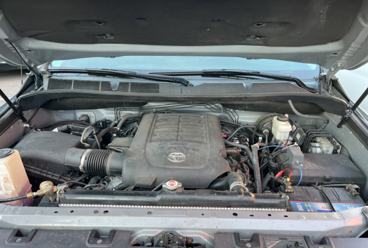 Toyota TUNDRA V8 5.7 Pick-up TRD 4x4 385cv Essence-GPL / SUPER ETAT / Tres équipé / CG Française / 