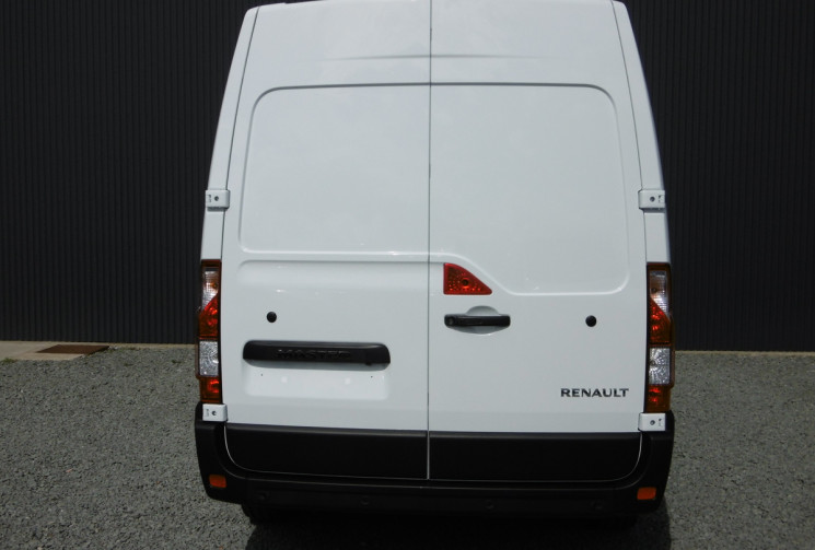 RENAULT Master Combi FGN TRAC F3500 L3H2 BLUE DCI 135 / GRAND CONFORT