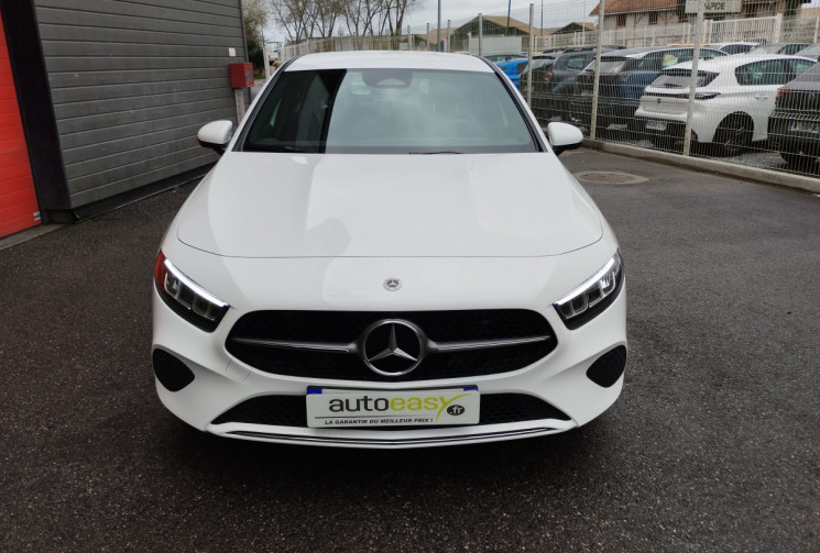 Mercedes CLASSE A 180 Progressive Line 7G-DCT / 8.700 KM