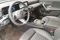 Mercedes CLASSE A 180 Progressive Line 7G-DCT / 8.700 KM
