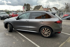 PORSCHE CAYENNE GTS