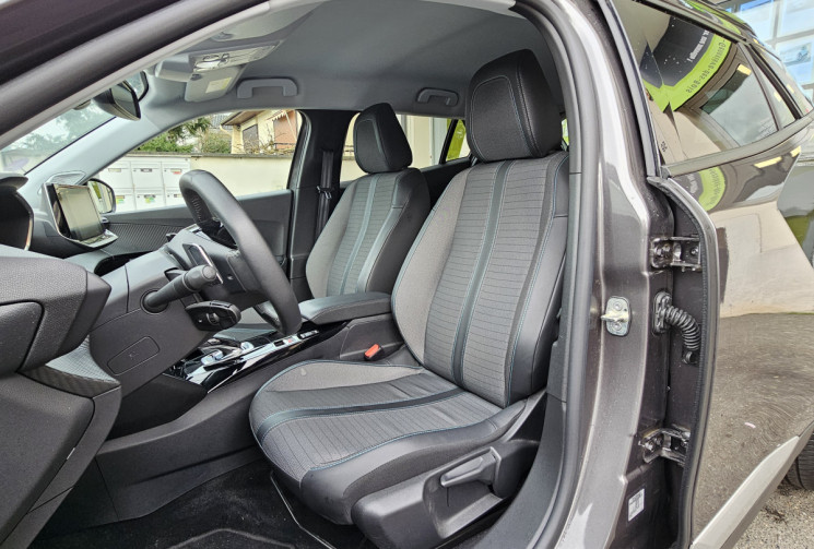 PEUGEOT 2008 1.2 12V ALLURE  EAT8 130 cv 