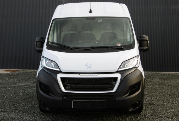 PEUGEOT BOXER TOLE 335 L3H2 BLUEHDI 140 S&S / PRO4 portes / VUL / Diesel