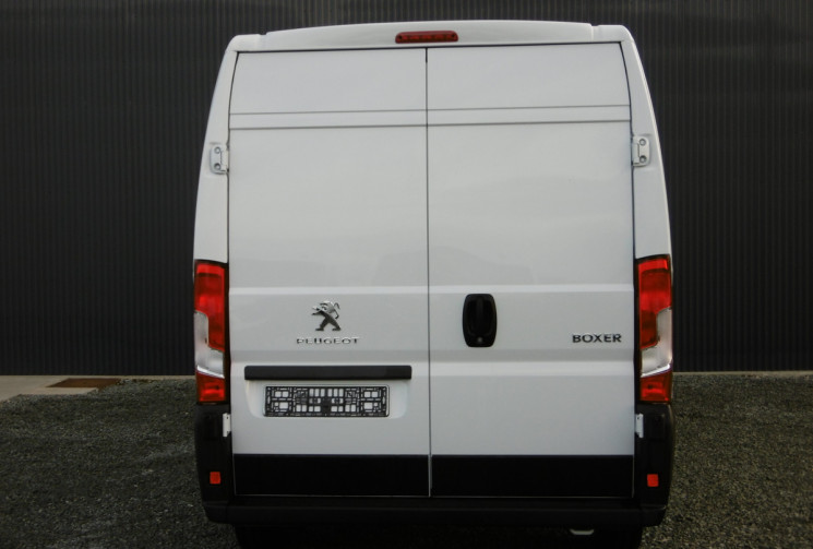 PEUGEOT BOXER TOLE 335 L3H2 BLUEHDI 140 S&S / PRO4 portes / VUL / Diesel