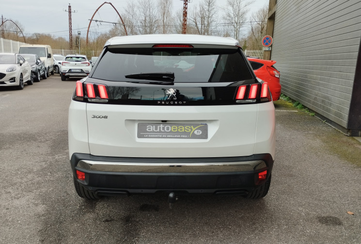 Peugeot 3008 1.5 BlueHDi 130 Allure S&S BVM6 / Historique complet Peugeot