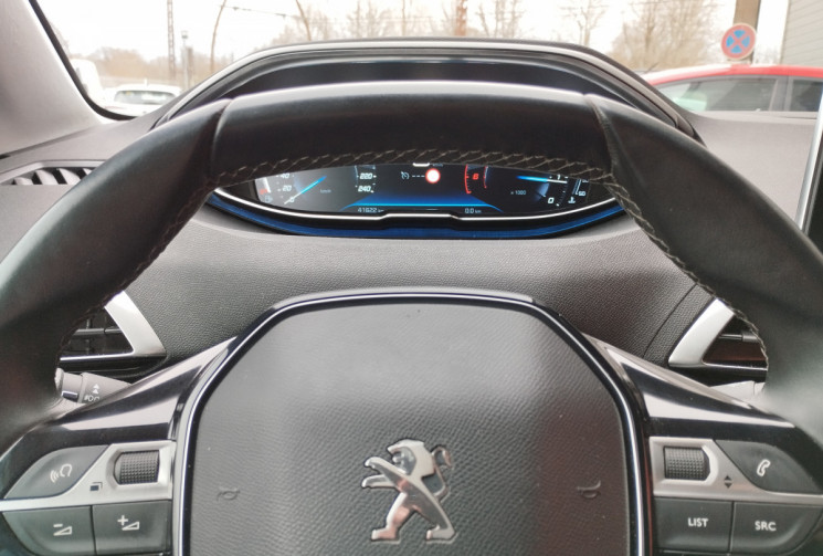 Peugeot 3008 1.5 BlueHDi 130 Allure S&S BVM6 / Historique complet Peugeot