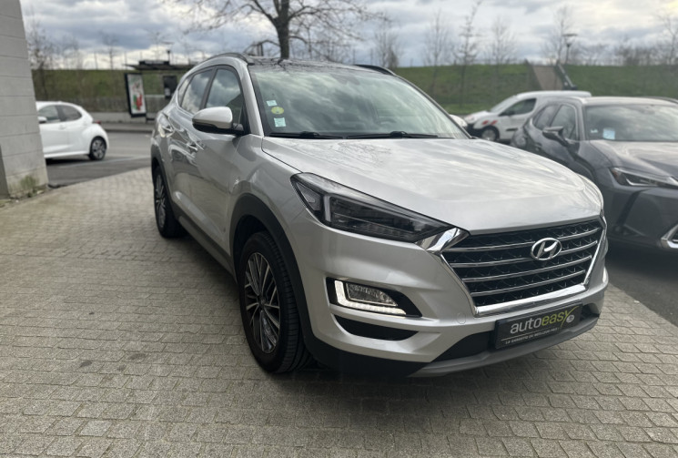 HYUNDAI TUCSON III  1.6 CRDi / 136 CH Premium / TOIT PANORAMIQUE / CARPLAY