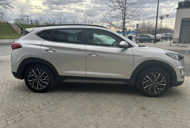 HYUNDAI TUCSON III  1.6 CRDi / 136 CH Premium / TOIT PANORAMIQUE / CARPLAY