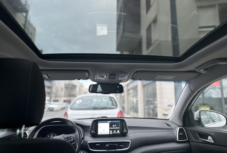 HYUNDAI TUCSON III  1.6 CRDi / 136 CH Premium / TOIT PANORAMIQUE / CARPLAY