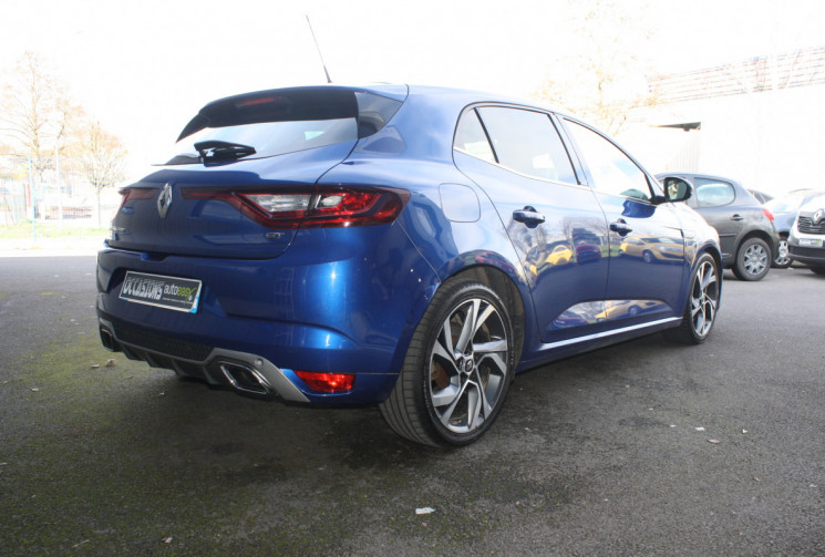 Renault Megane IV 1.6 TCE GT 205 CH EDC 4 CONTROL