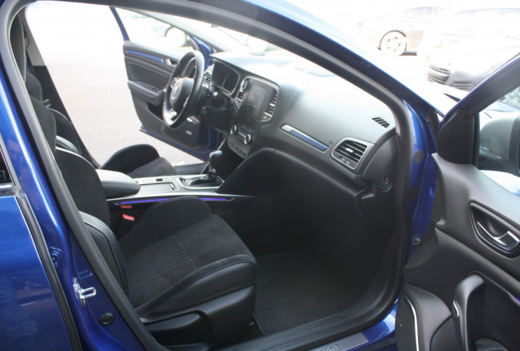 Renault Megane IV 1.6 TCE GT 205 CH EDC 4 CONTROL