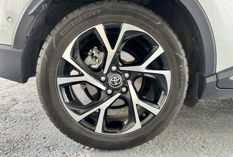 TOYOTA C-HR Graphic + Edition GBL 
