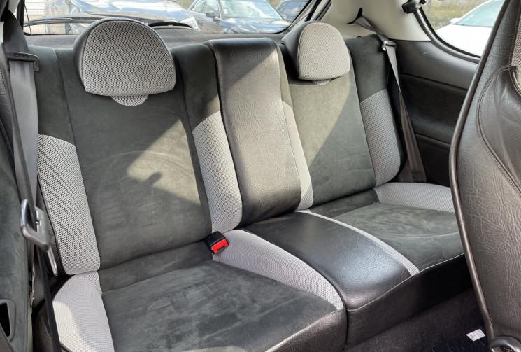 Peugeot 206 2.0 16v 180 ch RC 3 portes Distri OK et entretiens suivis 
