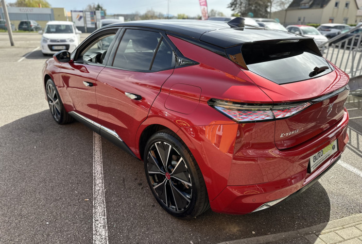 DS DS4  E-TENSE 225 Performance Line +