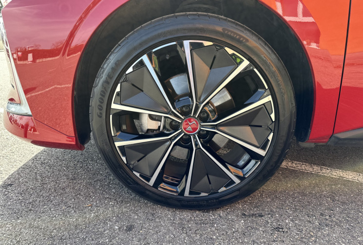 DS DS4  E-TENSE 225 Performance Line +