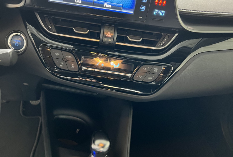 TOYOTA C-HR 1.8 122H DYNAMIC