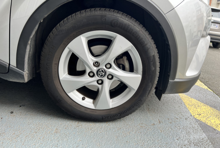 TOYOTA C-HR 1.8 122H DYNAMIC