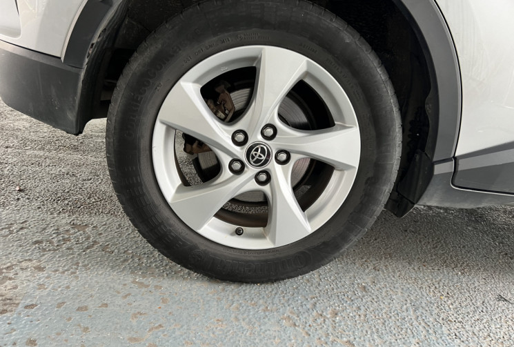 TOYOTA C-HR 1.8 122H DYNAMIC