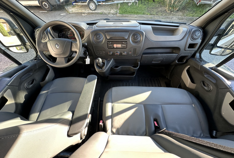 RENAULT Master Combi / 9 places / TVA RECUPERABLE / 2.3 dCi / 110 ch / Suivi Renault / Pas de clim
