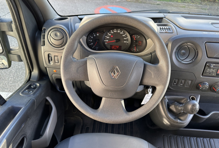 RENAULT Master Combi / 9 places / TVA RECUPERABLE / 2.3 dCi / 110 ch / Suivi Renault / Pas de clim