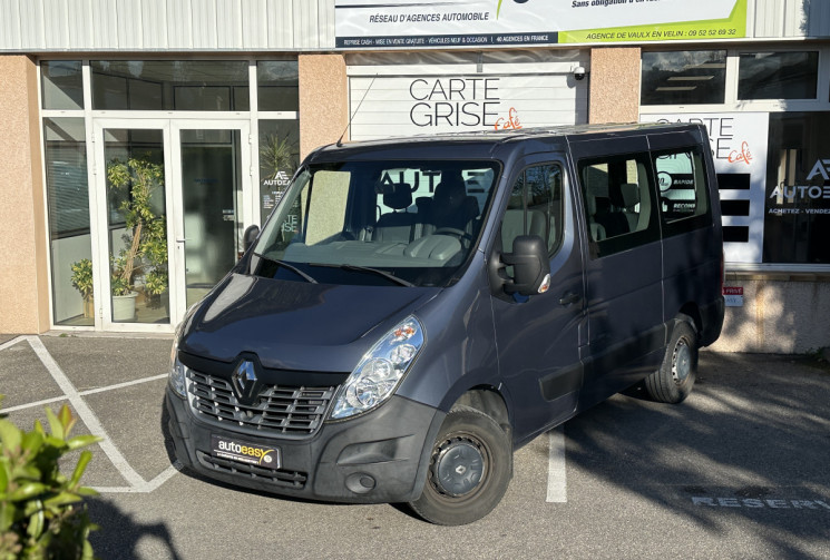 RENAULT Master Combi / 9 places / TVA RECUPERABLE / 2.3 dCi / 110 ch / Suivi Renault / Pas de clim