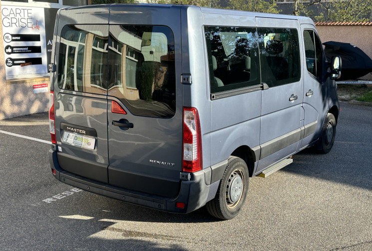 RENAULT Master Combi / 9 places / TVA RECUPERABLE / 2.3 dCi / 110 ch / Suivi Renault / Pas de clim