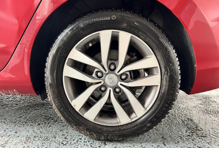 HYUNDAI I30 1.0 GDI 120 FASTBACK
