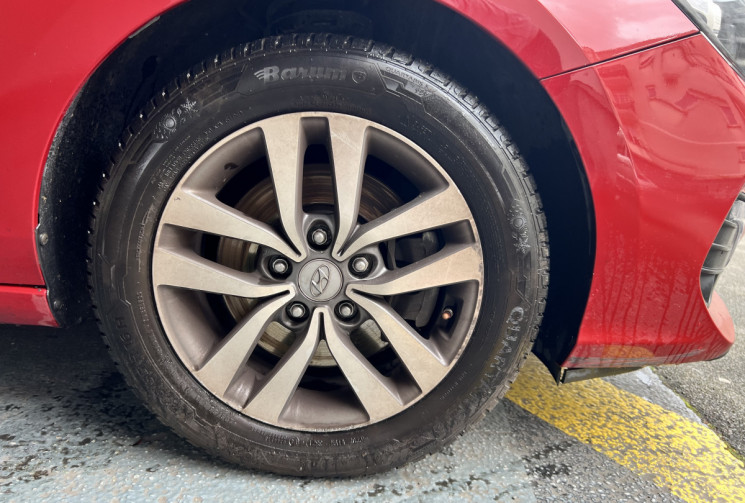 HYUNDAI I30 1.0 GDI 120 FASTBACK