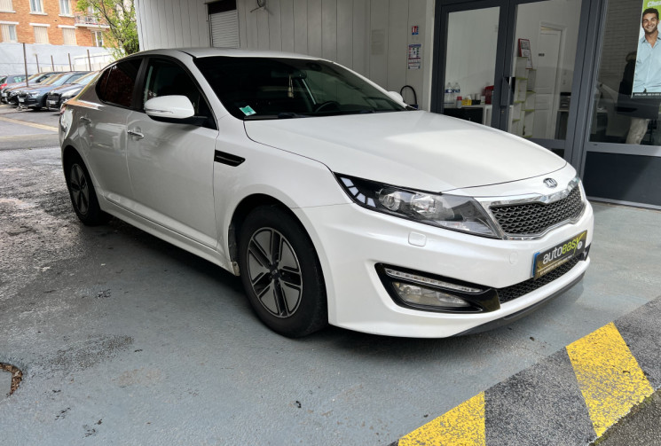 KIA OPTIMA 2.0 HYBRID