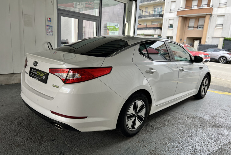 KIA OPTIMA 2.0 HYBRID