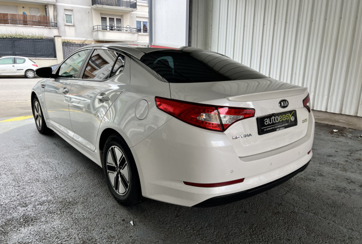 KIA OPTIMA 2.0 HYBRID