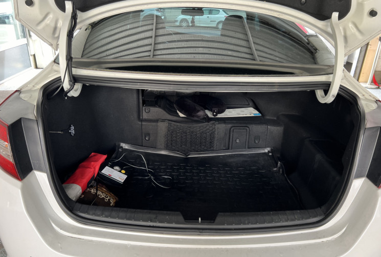 KIA OPTIMA 2.0 HYBRID