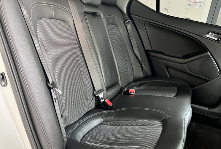 KIA OPTIMA 2.0 HYBRID