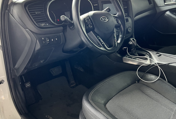 KIA OPTIMA 2.0 HYBRID